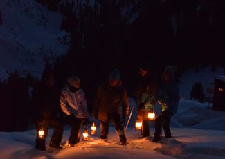 Family-friendly torchlight hike - Ski school Salober-Schröcken