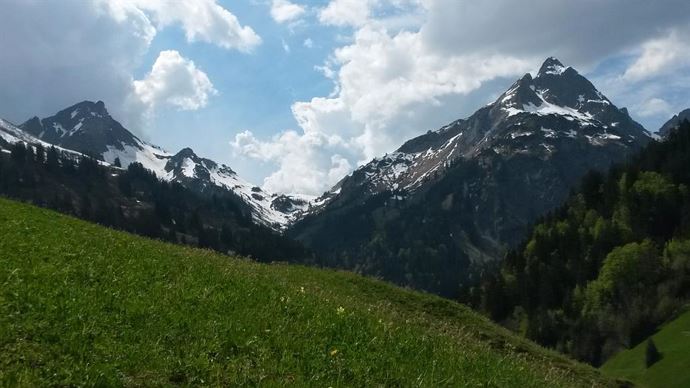 Blick auf die Künzelspitze